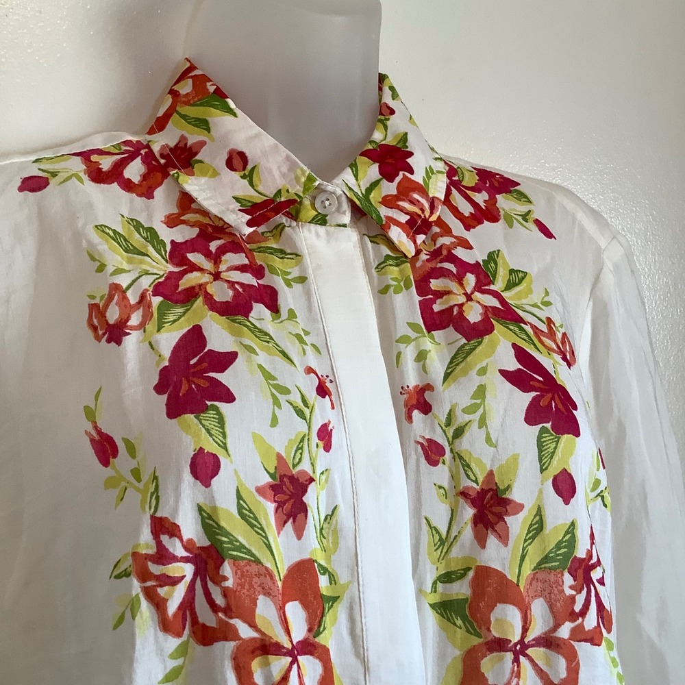 Chico's Cotton Silk Floral Button Down Shirt White Tropical Long Sleeve Size 2